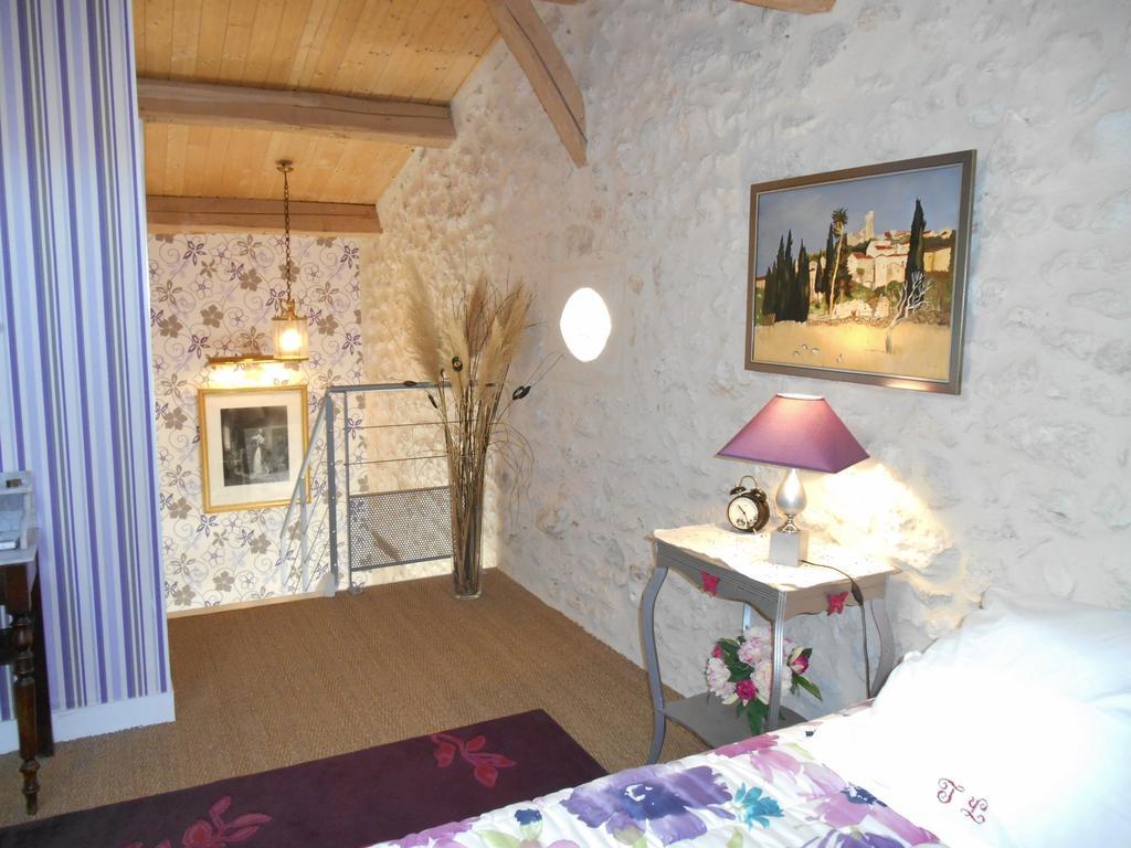 Le Colombier Bed & Breakfast Villeneuve-sur-Lot Bagian luar foto