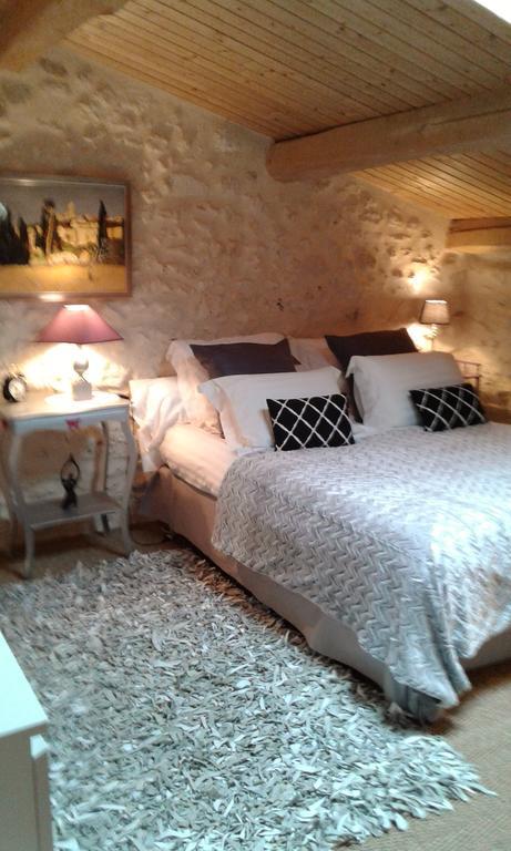 Le Colombier Bed & Breakfast Villeneuve-sur-Lot Bagian luar foto