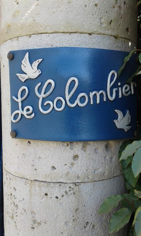 Le Colombier Bed & Breakfast Villeneuve-sur-Lot Bagian luar foto