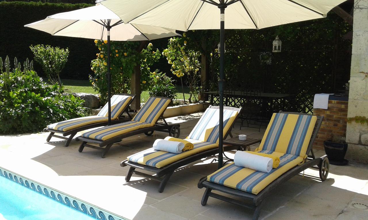 Le Colombier Bed & Breakfast Villeneuve-sur-Lot Bagian luar foto